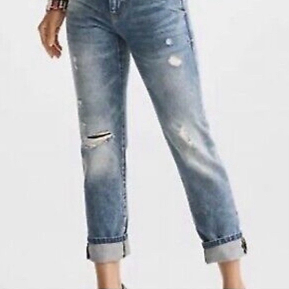 Cabi Malibu Jean style # 6283 Distressed Mid Rise Women's Size 6 $158